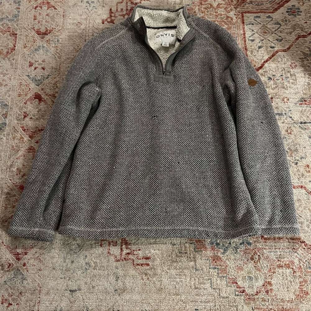 Gray/Tan Orvis 1/4 zip jacket. Sherpa interior. Large.